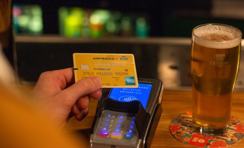 クレジットカード 2枚 持ち おすすめ 組み合わせに関連する写真 | おすすめ
